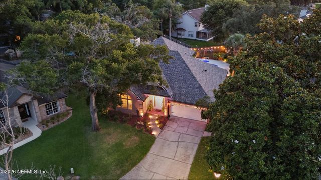 9370 JAYBIRD Circle E, Jacksonville, FL 32257