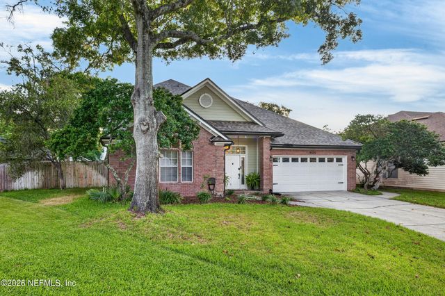 9370 JAYBIRD Circle E, Jacksonville, FL 32257