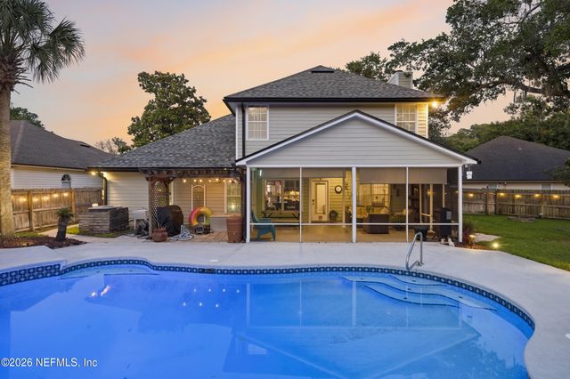 9370 JAYBIRD Circle E, Jacksonville, FL 32257