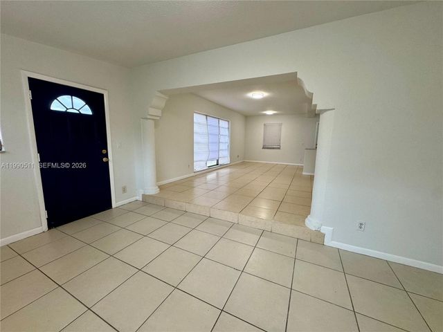 121 NE Prima Vista Blvd House, Port St. Lucie, FL 34983