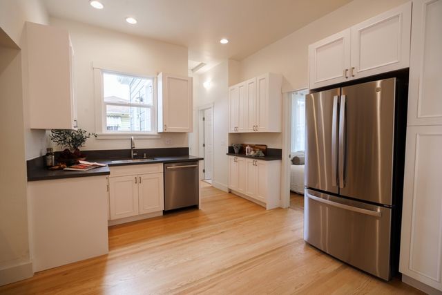 1532 1532 5th Avenue, Oakland, CA 94606