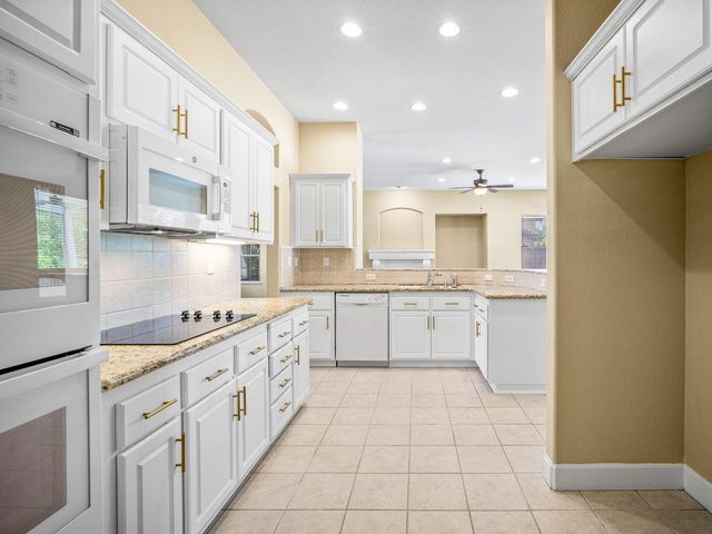15325 Murieta South Pkwy, Rancho Murieta, CA 95683