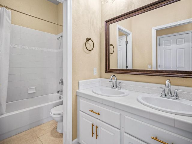 15325 Murieta South Pkwy, Rancho Murieta, CA 95683