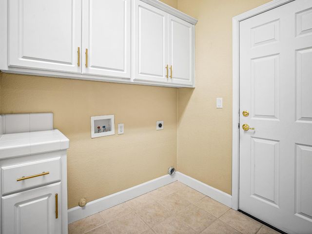 15325 Murieta South Pkwy, Rancho Murieta, CA 95683