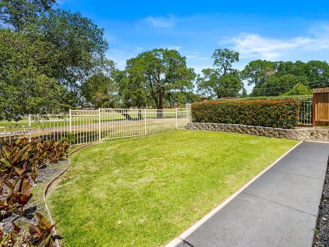 15325 Murieta South Pkwy, Rancho Murieta, CA 95683