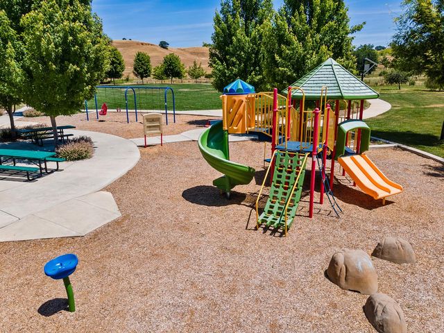 15325 Murieta South Pkwy, Rancho Murieta, CA 95683
