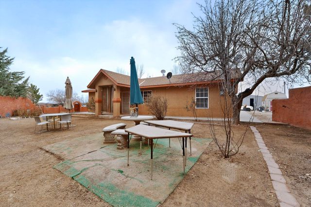 1636 New Mexico 304, Belen, NM 87002