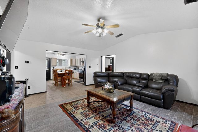 1636 New Mexico 304, Belen, NM 87002