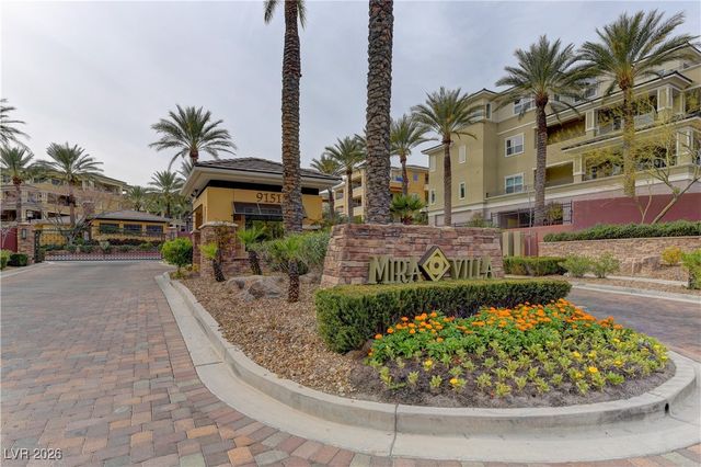 9208 Tesoras Drive 201, Las Vegas, NV 89144