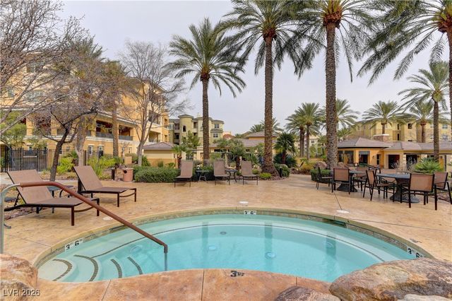 9208 Tesoras Drive 201, Las Vegas, NV 89144