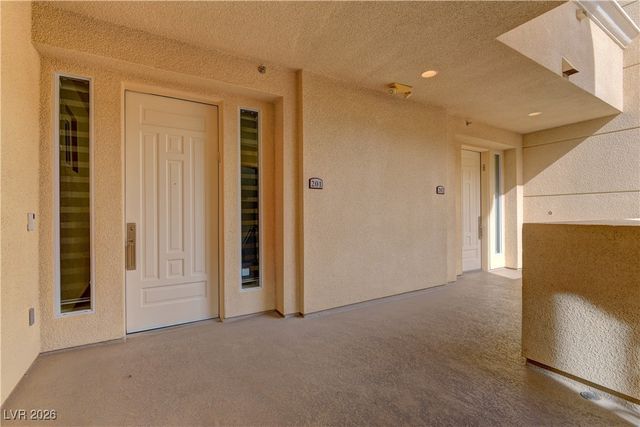 9208 Tesoras Drive 201, Las Vegas, NV 89144