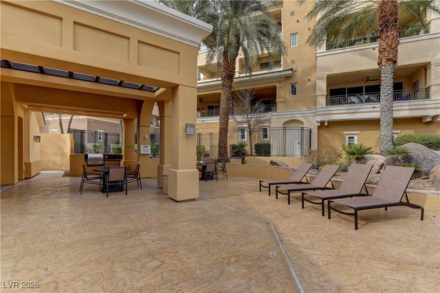 9208 Tesoras Drive 201, Las Vegas, NV 89144