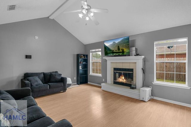 100 Kentucky Derby Drive, Hinesville, GA 31313