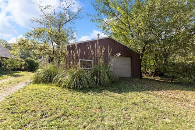 3572 Idaho Road, Pomona, KS 66076