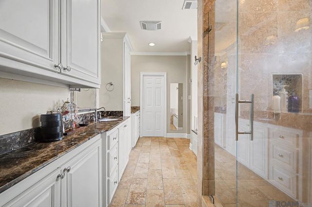 2179 Hollydale Ave, Baton Rouge, LA 70808