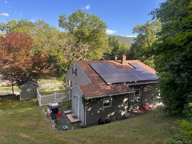 16 Clove Road 1, Salisbury Mills, NY 12577
