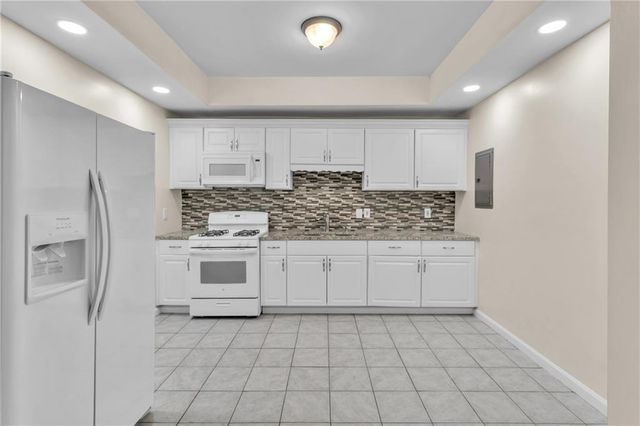 929 Bexhill Drive, Lawrenceville, GA 30043