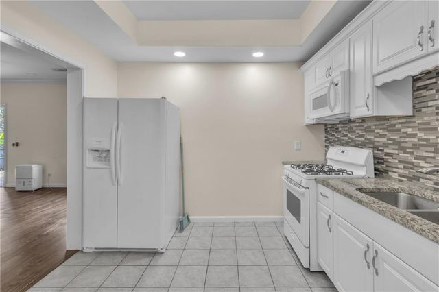 929 Bexhill Drive, Lawrenceville, GA 30043