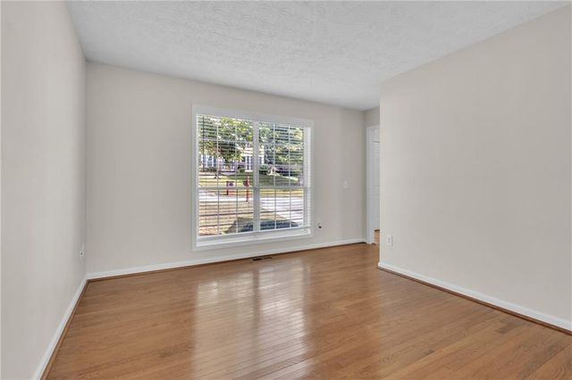 929 Bexhill Drive, Lawrenceville, GA 30043