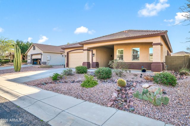 4423 W KENAI Drive, New River, AZ 85087