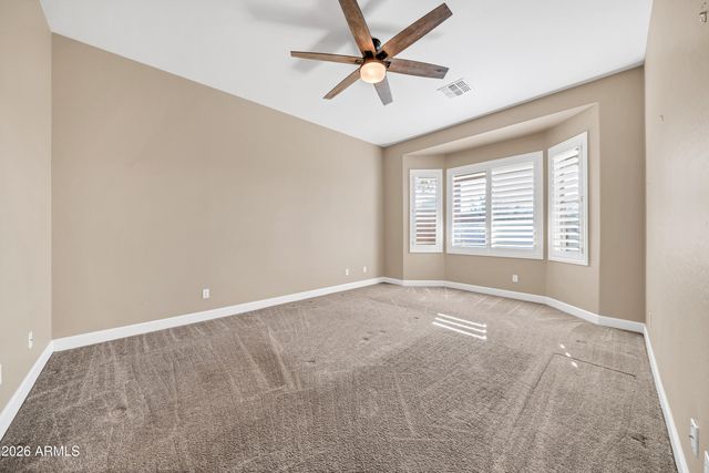 4423 W KENAI Drive, New River, AZ 85087