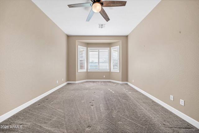 4423 W KENAI Drive, New River, AZ 85087