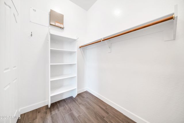 4423 W KENAI Drive, New River, AZ 85087