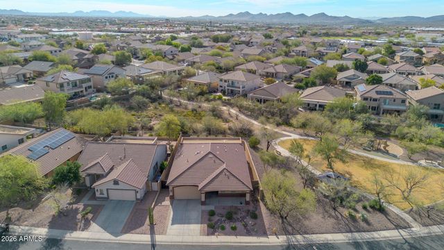 4423 W KENAI Drive, New River, AZ 85087