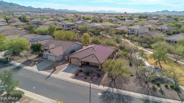 4423 W KENAI Drive, New River, AZ 85087