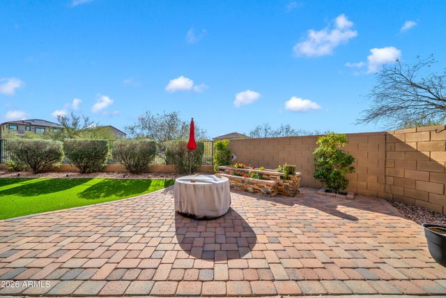 4423 W KENAI Drive, New River, AZ 85087