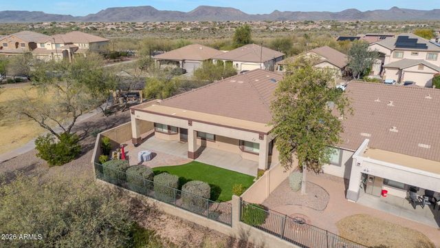 4423 W KENAI Drive, New River, AZ 85087