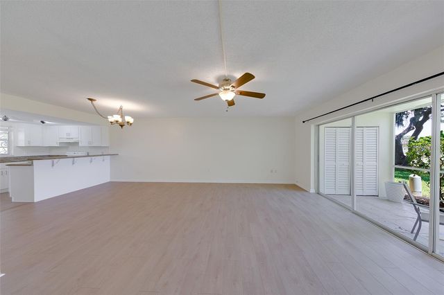 68 COUNTRY CLUB DRIVE, Largo, FL 33771