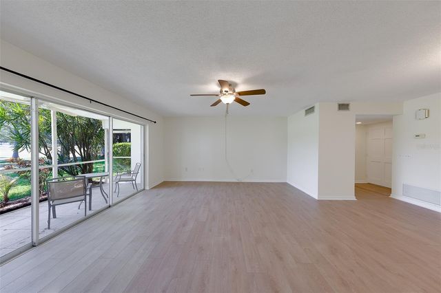 68 COUNTRY CLUB DRIVE, Largo, FL 33771