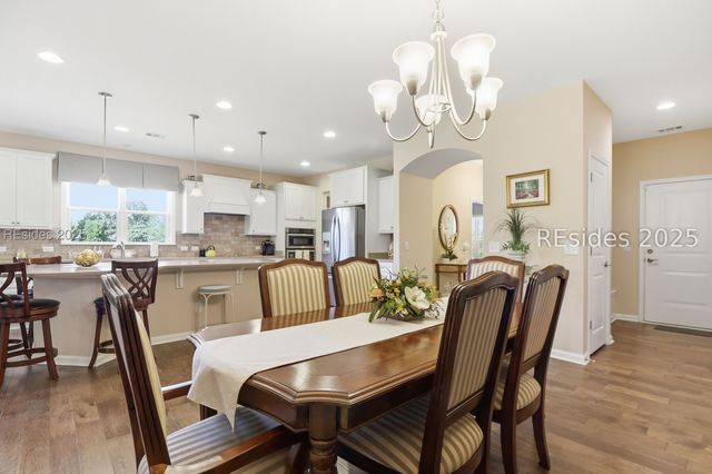 8 Chicory Ct, Bluffton, SC 29909