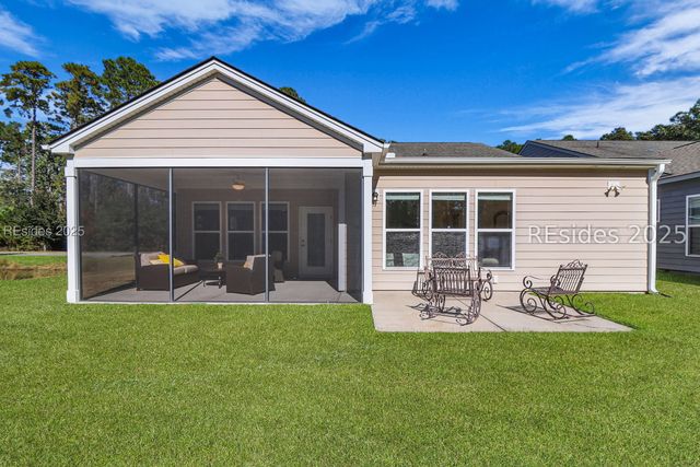 8 Chicory Ct, Bluffton, SC 29909