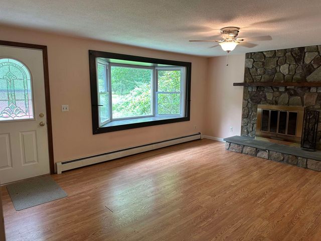 8 Amboy Circle, Jaffrey, NH 03452