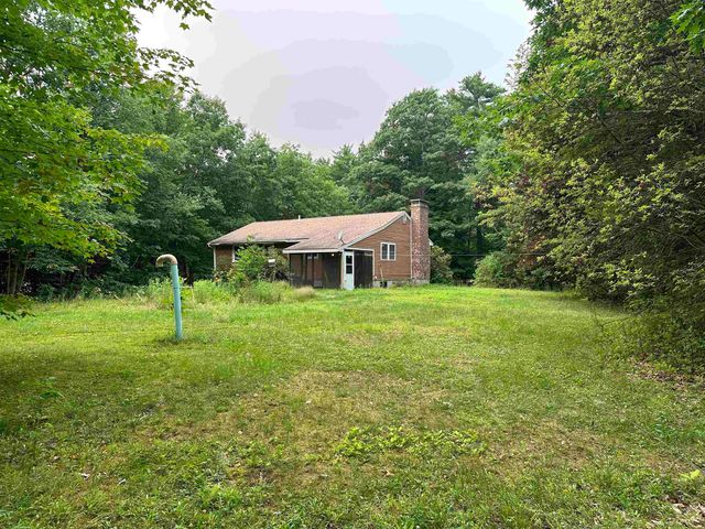 8 Amboy Circle, Jaffrey, NH 03452