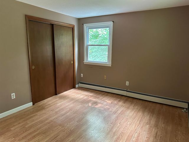 8 Amboy Circle, Jaffrey, NH 03452
