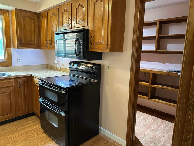 8 Amboy Circle, Jaffrey, NH 03452