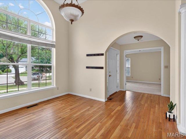 3986 Poppy Marie Lane, St Charles, MO 63304