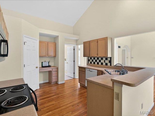 3986 Poppy Marie Lane, St Charles, MO 63304