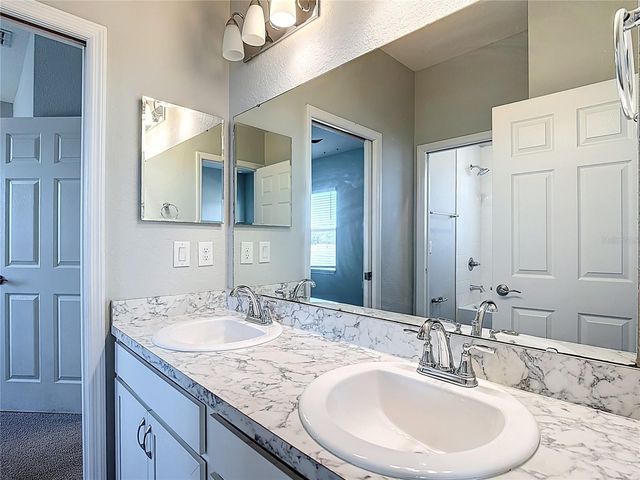 840 SYDNEY STREET, Davenport, FL 33837