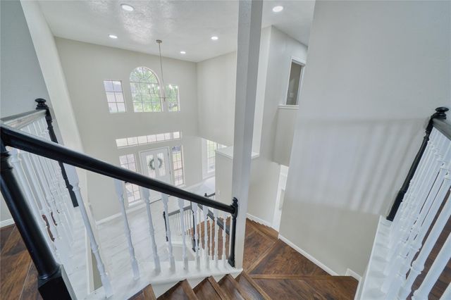 619 Green Belt Drive, Sugar Land, TX 77498
