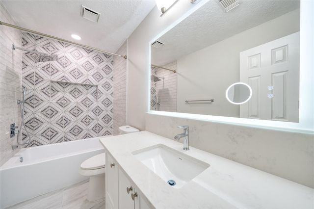 619 Green Belt Drive, Sugar Land, TX 77498