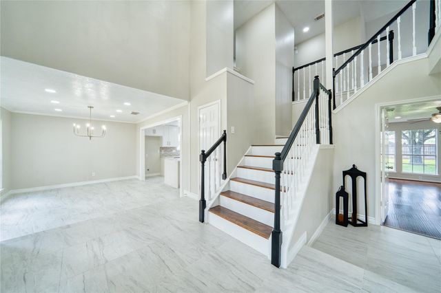 619 Green Belt Drive, Sugar Land, TX 77498