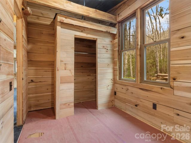 141 Overlook Drive 30, Spruce Pine, NC 28777