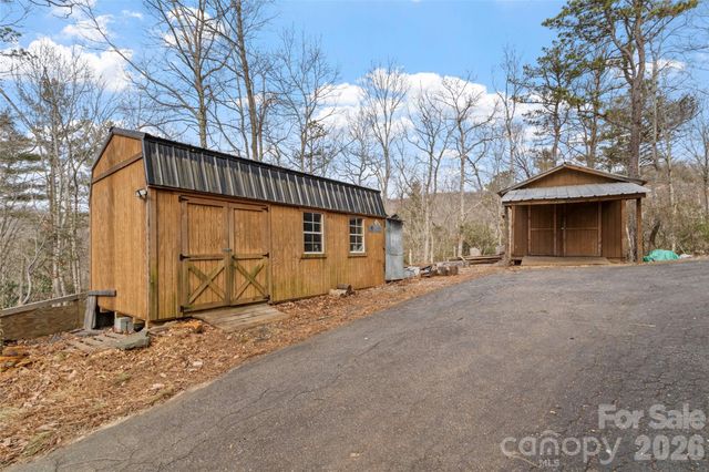 141 Overlook Drive 30, Spruce Pine, NC 28777