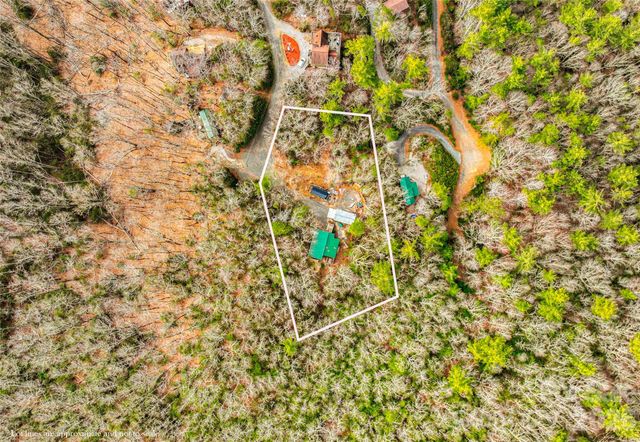 141 Overlook Drive 30, Spruce Pine, NC 28777