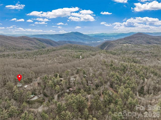 141 Overlook Drive 30, Spruce Pine, NC 28777