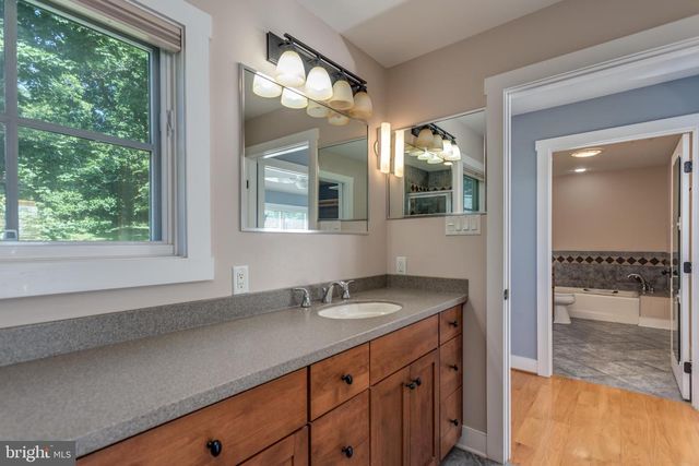 1321 VANCERIGHT CIR, Winchester, VA 22601
